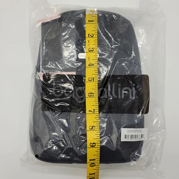 Baggalini Black Sling Backpack Bag Multi Wear RFID Card Slots Adjustable NEW - Picture 15 of 16